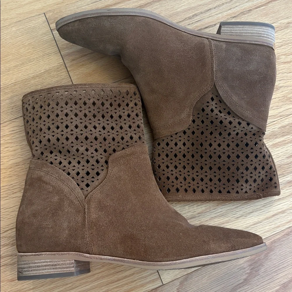 MICHAEL KORS Sunny Ankle Boots $195 Leather Suede Booties Caramel Brown 8.5 - Picture 6 of 16